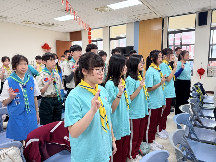 本校童軍團參加新竹縣115年度三五童軍節頒獎典禮 ，恭喜二重師生榮獲各項績優獎章。圖片